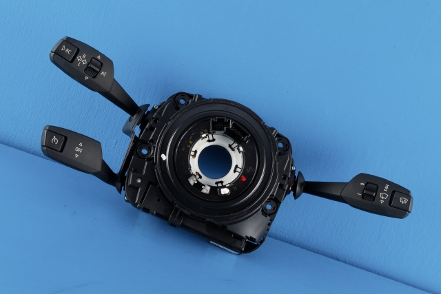 Bryter combi til BMW X1 2009-2015 (E84) (E84) (LUK|10 0255 56-01|9 123 051|)