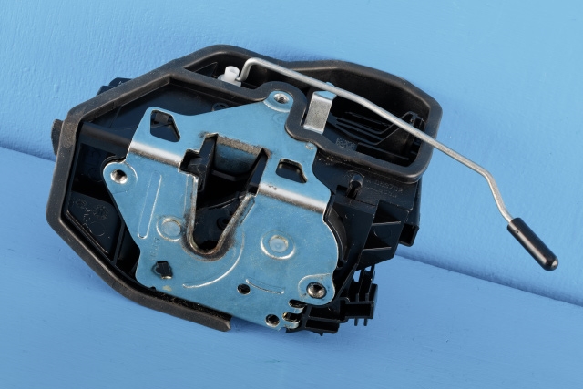 Låsekasse venstre bak til BMW X1 2009-2015 (E84) (E84)