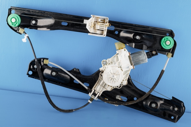 Ruteheis venstre foran til BMW X1, 2009-2015 (E84) (E84) (BMW|6 927 027)