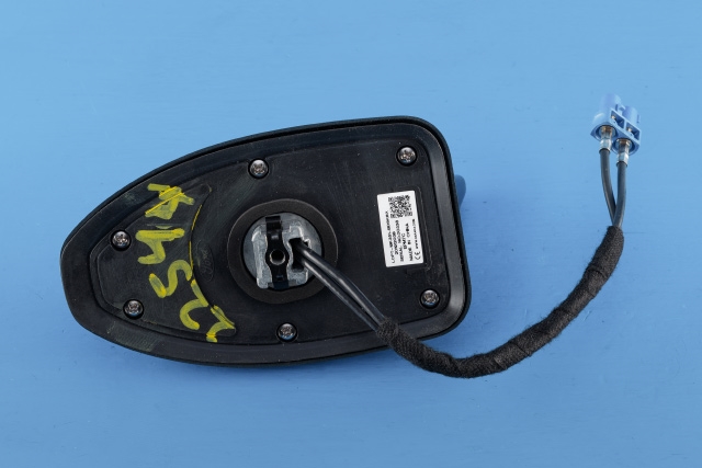 Antenne navigasjon til Ford Puma 2019-->>  (FORD|LCPT-19K351-BD|)