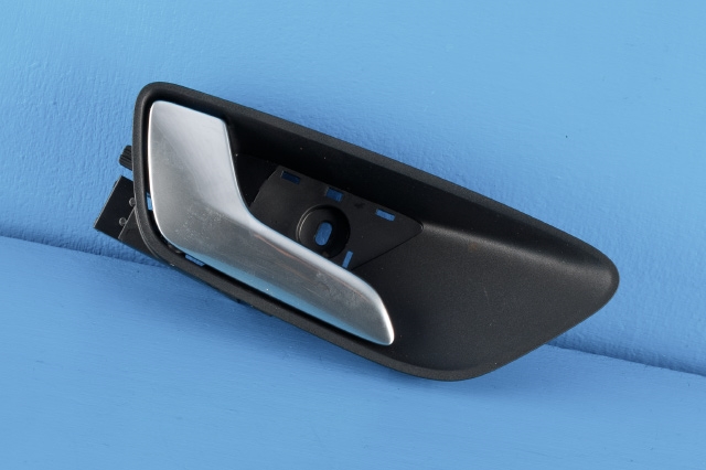Dørhåndtak inv venstre bak til Ford Puma, 2019-->>  