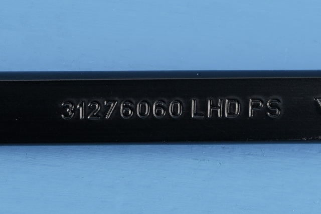 Viskerarm frontrute høyre til Volvo V40 2012-2019  (VOLVO|31276060|)
