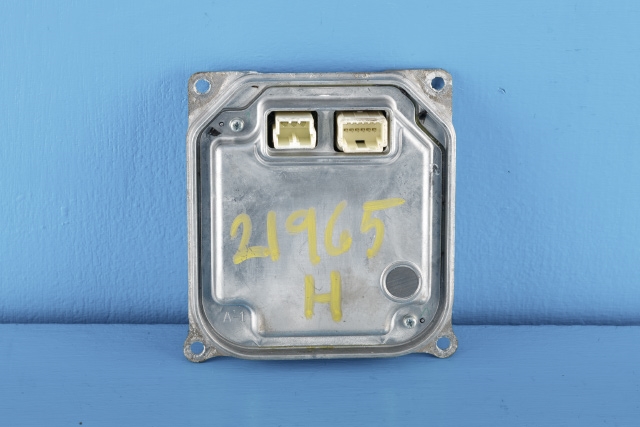 Styreenhet xenon/ballast til Toyota Prius 2009-2016 (Type III) (COMBI) (COMBI) (KOITO|35500-79290|85967-47010|)