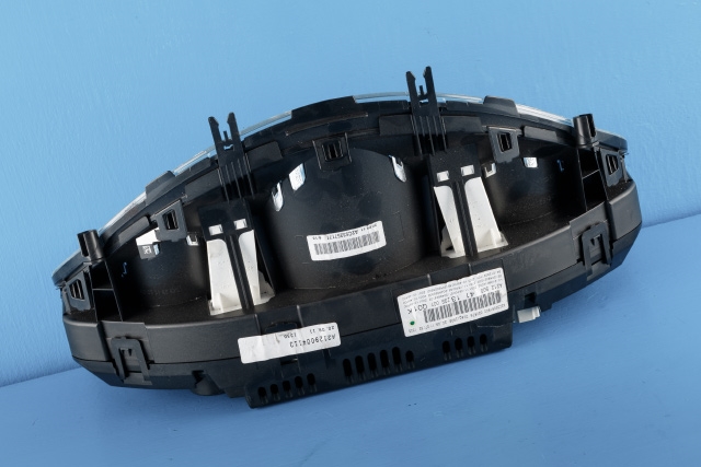 Instrumentpanel til Mercedes E-Klasse 2009-2013 (Fase 1) (W212) (W212) (MERCEDES|A 212 900 41 13|)