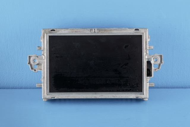 Bilstereo navigasjon skjerm til Mercedes E-Klasse, 2009-2013 (Fase 1) (W212) (W212) (MERCEDES|A 212 900 44 07)