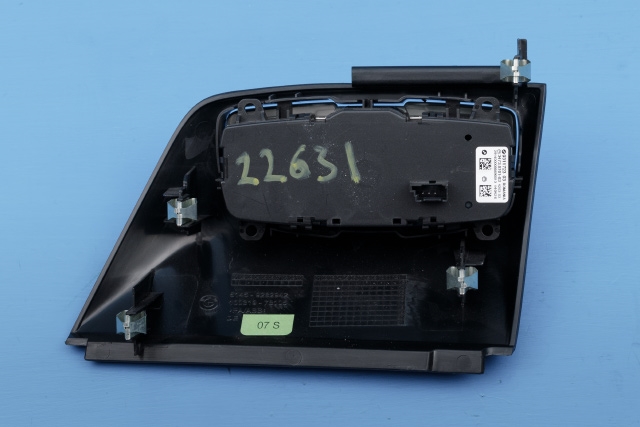 Bryter lys til BMW i3 2013-2022  (BMW|9 311 723|)