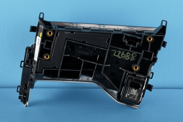 Girstang/girvelger automat til Audi e-tron 2018-->> (VAG|4KL 713 041 A|)