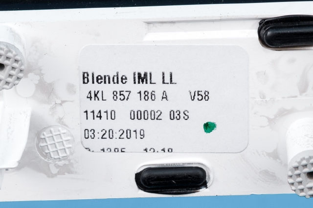 Dashbord diverse til Audi e-tron 2018-->> (VAG|4KL 857 186 A|)