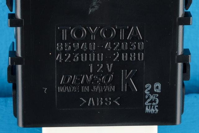 Rele diverse til Toyota RAV4 2013-2015 (Type IV, Fase 1) (DENSO|423000-2080|85940-42030|)