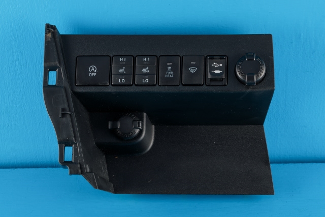 Dashbord diverse til Toyota RAV4, 2013-2015 (Type IV, Fase 1)