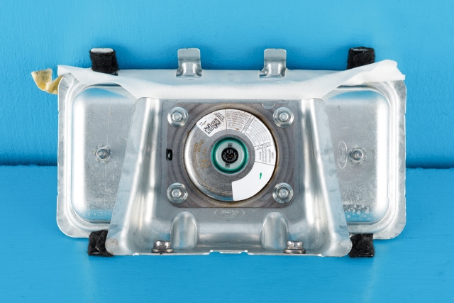 Airbag passasjer til Ford Puma 2019-->>  (FORD|L1TB-A044A74-AB|)