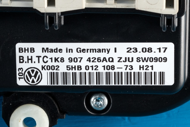 Varmeapparat betjening til VW Caddy 2015-2020 (Type III, Fase 3) (HELLA|5HB 012 108-73|1K8 907 426 AQ|)