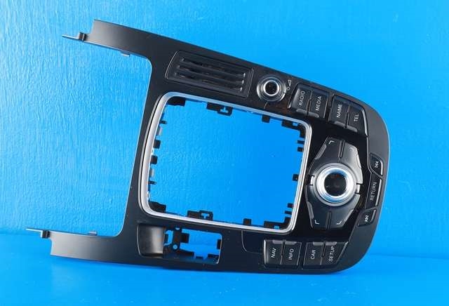 Bilstereo navigasjon betjeningspanel til Audi A4, 2007-2014 (Type IV) (B8) (B8) (VAG|8T0 919 609 WFX)