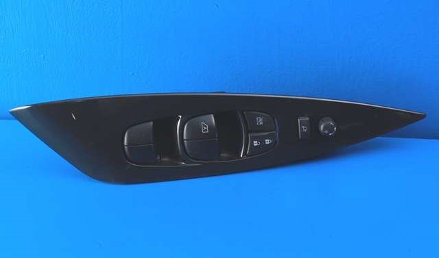 Bryter ruteheis førerdørspanel til Nissan Leaf, 2011-2017 (Type I) (NISSAN|25401-3NA0B)