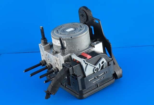 ABS sentral til Audi A3 2012-2016 (Type III, Fase 1) (VAG|5Q0 614 517 R|5Q0 907 379 S|)