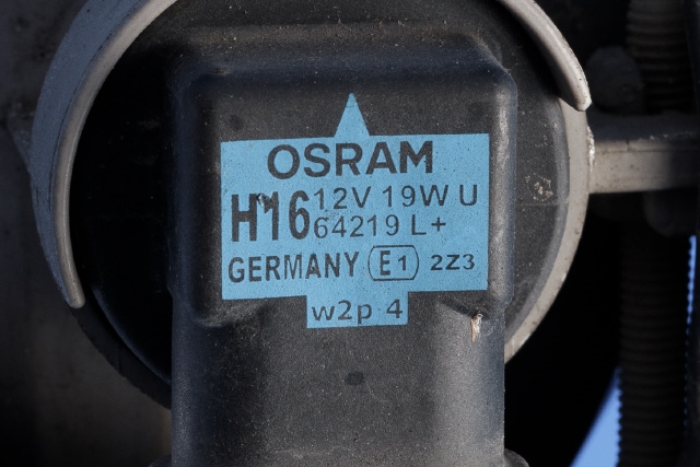 Tåkelykt venstre foran til Toyota Prius 2009-2016 (Type III) (COMBI) (COMBI) 