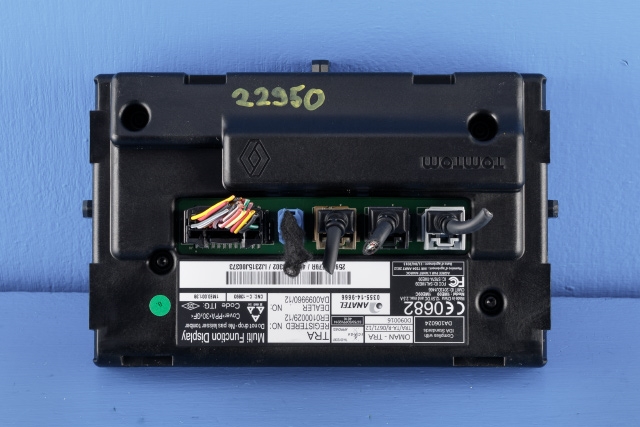 Bilstereo navigasjon skjerm til Smart Forfour 2015-->> (Type II) (W453) (W453) (RENAULT|2591 53779R|)