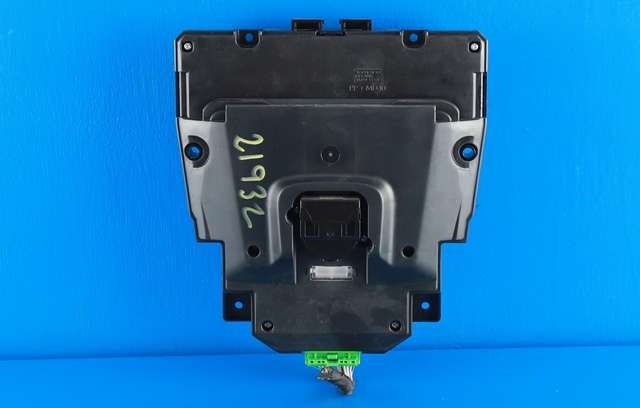 Bilstereo navigasjon betjeningspanel til Volvo V40 2012-2019  (VOLVO|31398642|)