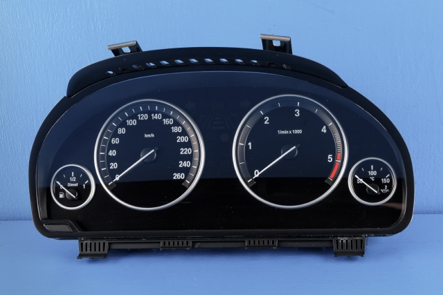 Instrumentpanel til BMW 5-Serie, 2010-2017 (F10/F11) (F10/F11) (BMW|9 227 613)