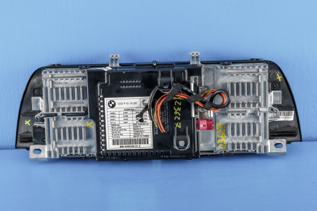 Bilstereo navigasjon skjerm til BMW 5-Serie 2010-2017 (F10/F11) (F10/F11) (BMW|65.50-9 266 381|)