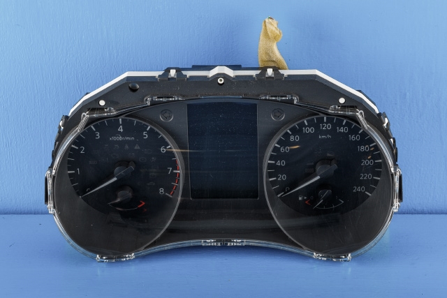 Instrumentpanel til Nissan Qashqai, 2014-2021 (Type II)  