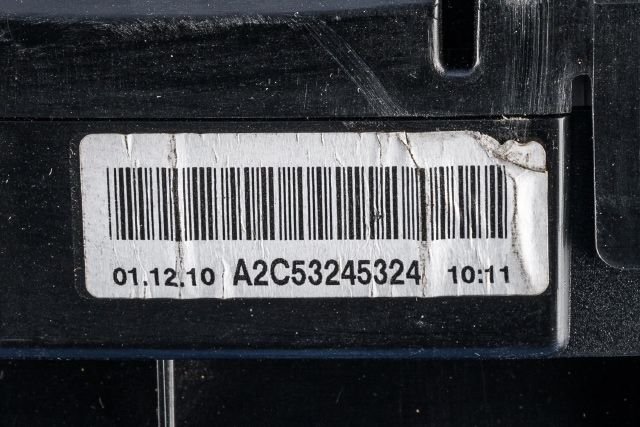 Instrumentpanel til Mercedes GLK 2008-2015 (X204) (X204) (VDO|A2C53414726|A 204 900 22 05|)