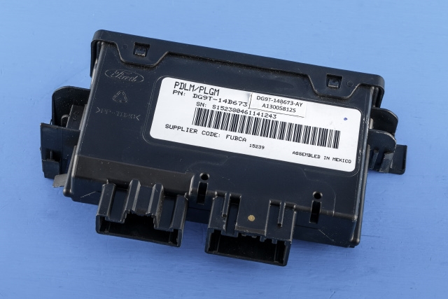 Styreenhet diverse til Ford S-Max 2015-->> (Type II) (FORD|DG9T-14B673-AY|)