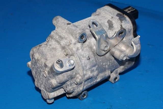 Aircondition kompressor hybrid til Toyota C-HR 2016-->> (DENSO|042400-0370|)