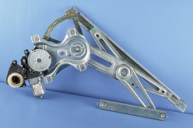Ruteheis venstre foran til Toyota Auris, 2015-2019 (Type II, Fase 2)  (TOYOTA|85720-02410-B)
