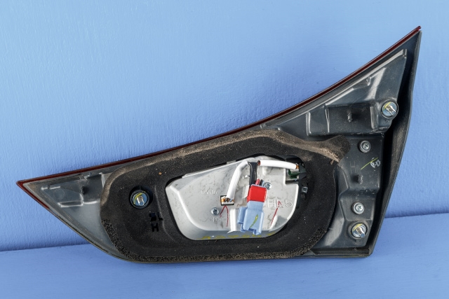 Baklykt venstre indre til Toyota Auris 2015-2019 (Type II, Fase 2)