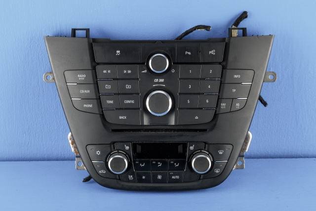 Bilstereo betjeningspanel til Opel Insignia A, 2009-2014  (GM|13 273 252)