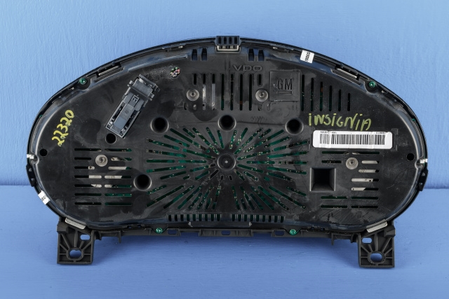 Instrumentpanel til Opel Insignia A 2009-2014  (GM|13 327 313|)