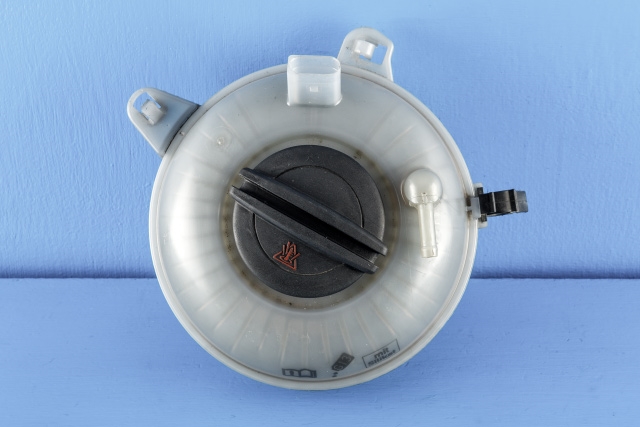 Ekspansjonstank til Audi A3, 2012-2016 (Type III, Fase 1) (VAG|5Q0 121 407 A)