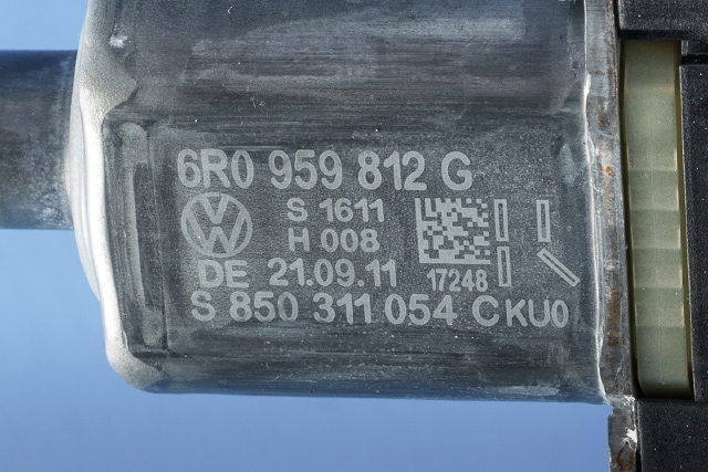 Ruteheis høyre bak til VW Polo 2009-2014 (Type V, Fase 1) (VAG|6R0 959 812 G|)