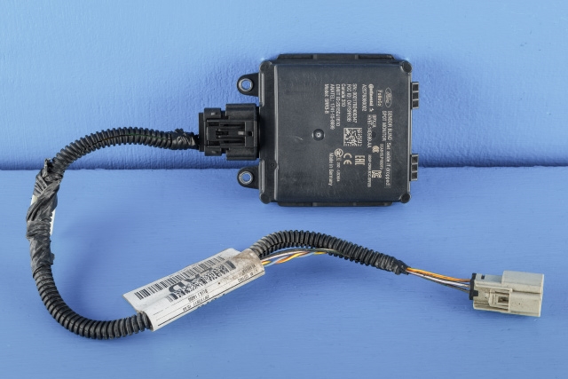 Sensor blindsone til Ford Kuga, 2013-2019  (FORD|HV6T-14D599-AA)