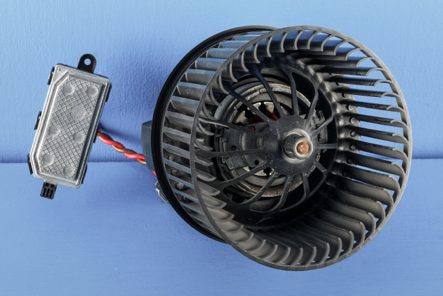 Varmeapparat motor til Ford Kuga, 2013-2019  (FORD|AV6N-18456-AA)
