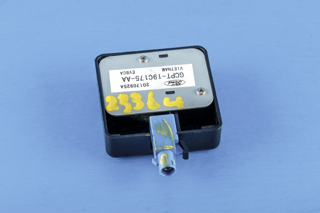 Styreenhet antenne til Ford Kuga, 2013-2019  (FORD|GCPT-19C175-AA)