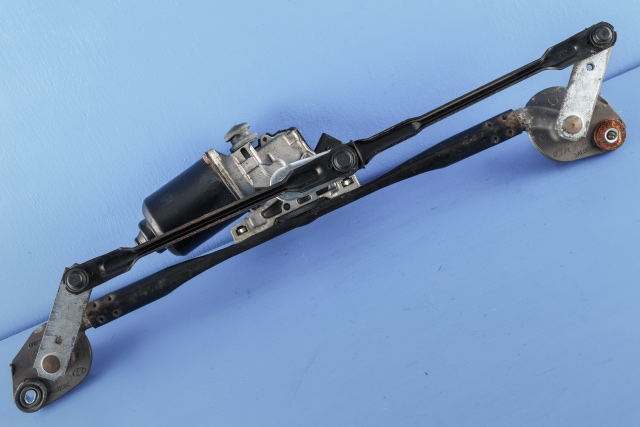Viskermotor frontrute komplett m/overføring til Hyundai Santa Fe 2006-2009 (Type II, Fase 1)  (DENSO|03541-8070|98110-2B000|)