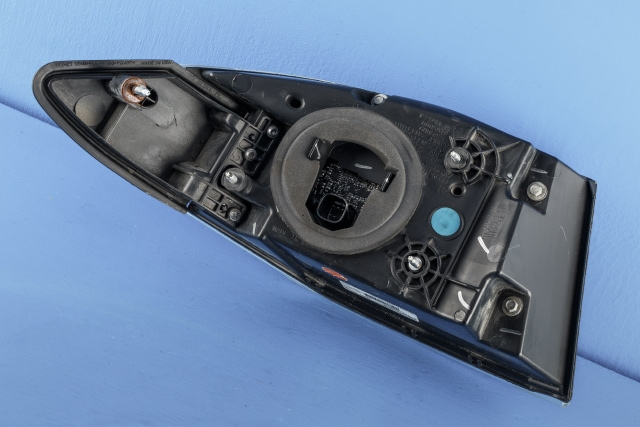 Baklykt høyre ytre til Tesla Model S 2013-2016 (Fase 1) (TESLA|6005921-00-B|)