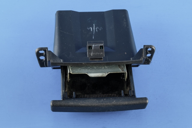 Dashbord askebeger til Toyota Hilux 2006-2011  (TOYOTA|74111-0D030|)