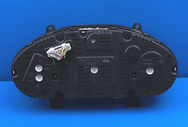 Instrumentpanel til Kia Sportage 2010-2016 (Type III)  (KIA|94013-3U576|)