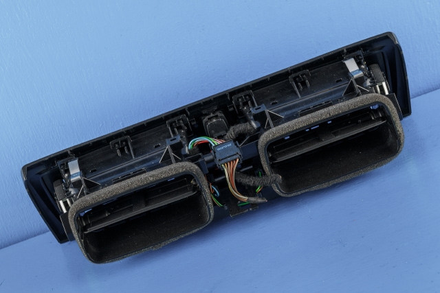 Dashbord friskluftdyse midtkonsoll til BMW 1-Serie 2011-2015 (Fase 1) (F20/F21) (F20/F21) (BMW|9 207 116|)