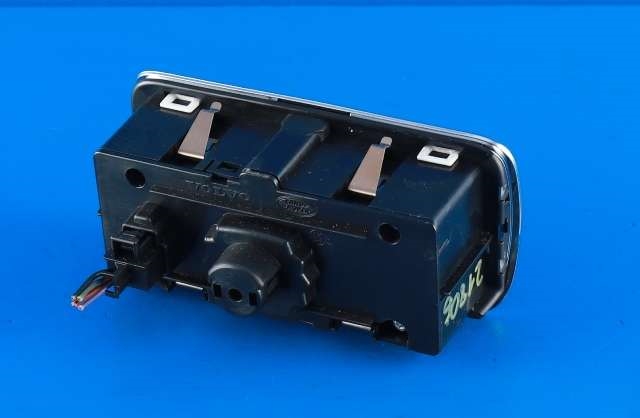Bryter lys til Volvo V60/V60 CC 2013-2018 (Type I, Fase 2)  (VOLVO|30739448|)
