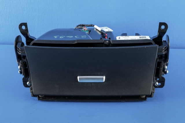 Dashbord myntrom til Ford Edge, 2016-2019  