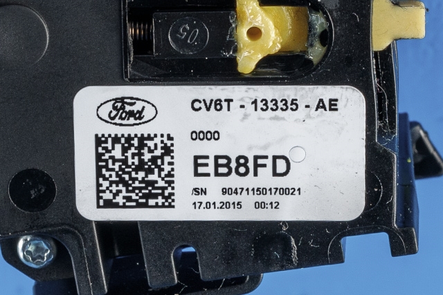 Bryter blink til Ford Focus 2014-2018 (Type III, Fase 2)  (FORD|CV6T-13335-AE|)