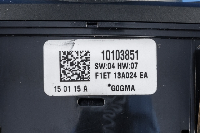 Bryter lys til Ford Focus 2014-2018 (Type III, Fase 2)  (FORD|F1ET-13A024-EA|)