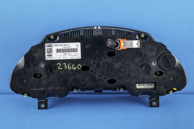 Instrumentpanel til Audi Q5 2008-2012 (Type I, Fase 1)  (MAGNETI|503.002.380.502|8R0 920 900 F|)
