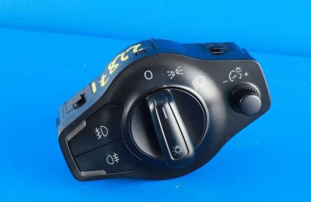 Bryter lys til Audi A4, 2007-2014 (Type IV) (B8) (B8) (VAG|8K0 941 531 P)