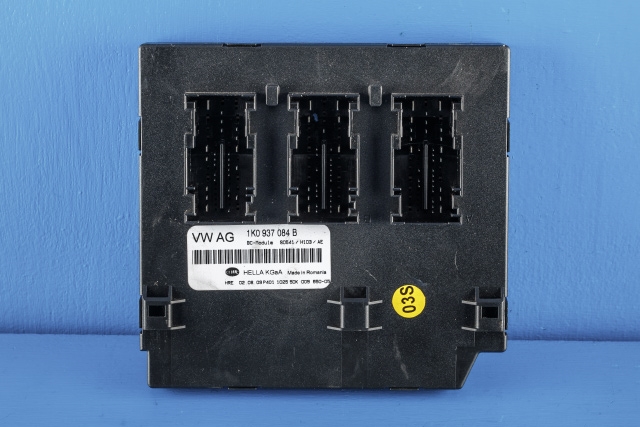 Styreenhet comfort (BCM) til VW Golf VI, 2008-2012 (VAG|1K0 937 084 B)