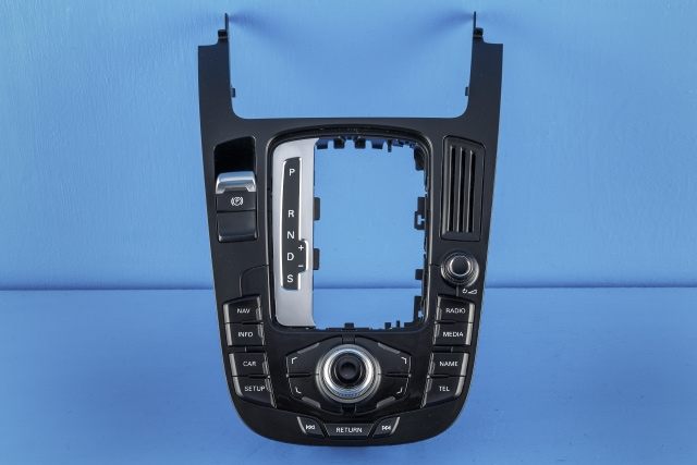 Bilstereo navigasjon betjeningspanel til Audi A5, 2007-2016 (Type I)  (VAG|8T0 919 609 F)